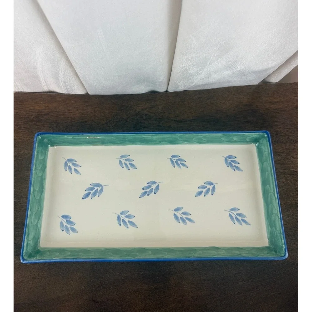 Villeroy and Boch Handpainted in Portugal Green Blue‎ Leaves 13 x 6 Ceramic Tray